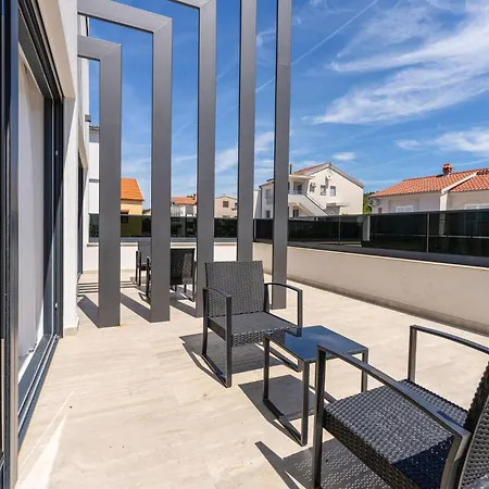 5 Bedroom Cozy In * Sukošan