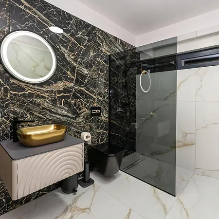 5 Bedroom Cozy In * Sukošan